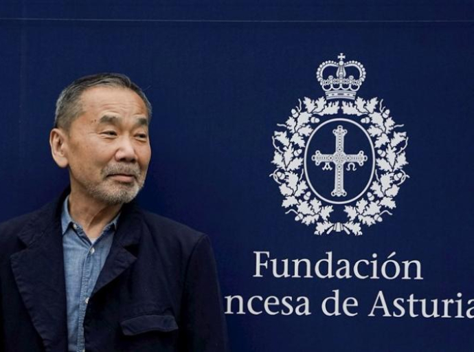 Haruki Murakami: Moja glava je puna grešaka, kompjuter bi se raspao