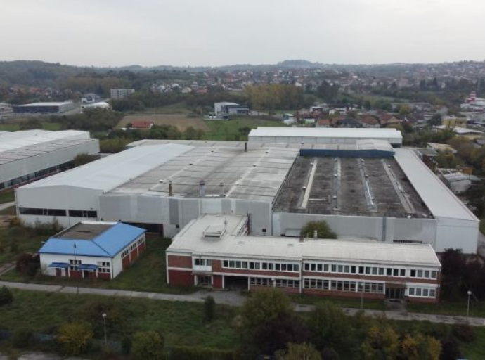 Fabrika cijevi „Unis“ Derventa – Licitiranje radničkom agonijom 