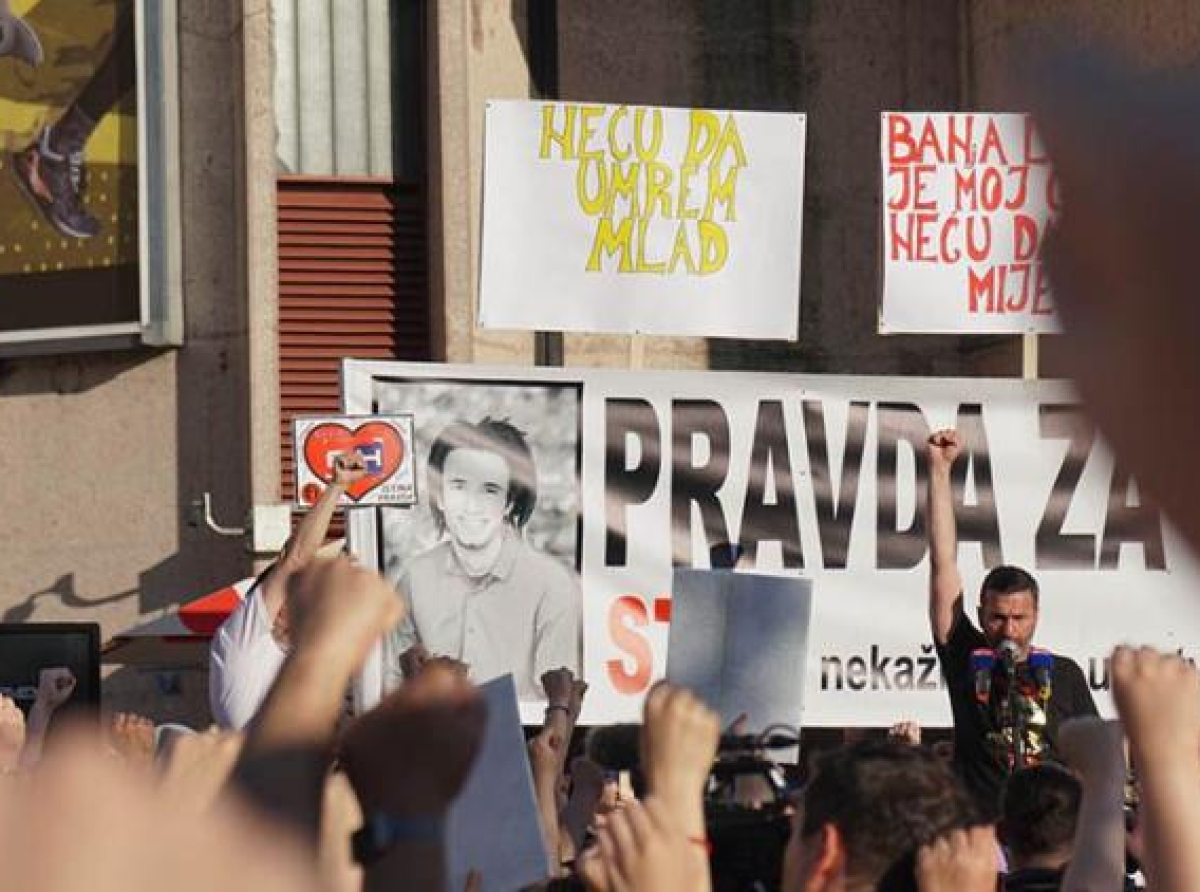 Banjalučki policajci prošli bez disciplinskih sankcija uprkos diskriminaciji aktivista