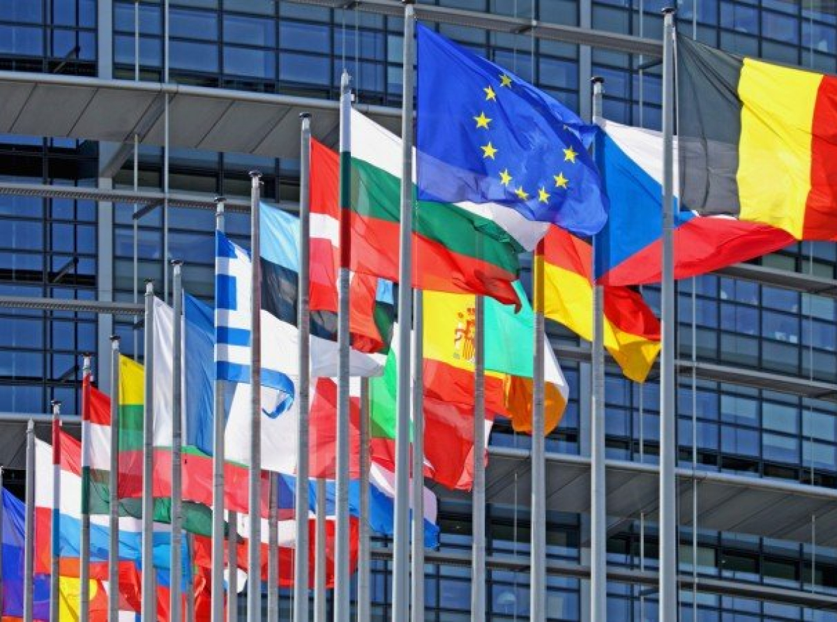 Euronews: Desnica će pobediti u šest od 27 zemalja EU, ali stranke centra još preovlađuju 