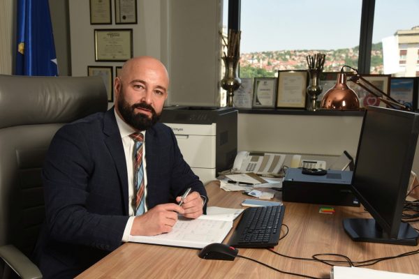 jasmin mahmuzic najnovija 600x400