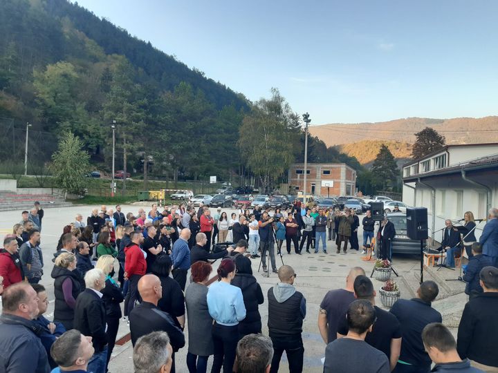 jezero protest