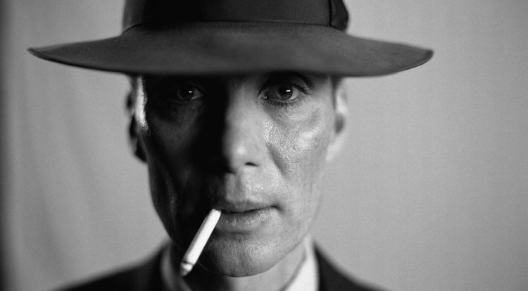 oppenheimer foto universal