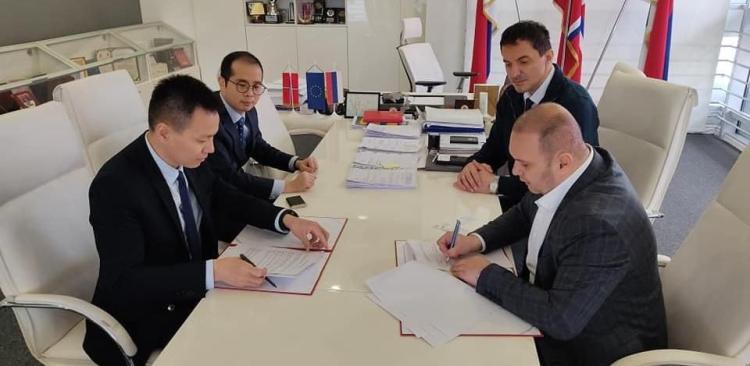 Ćosić i Kinezi