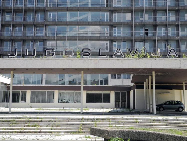 hotel