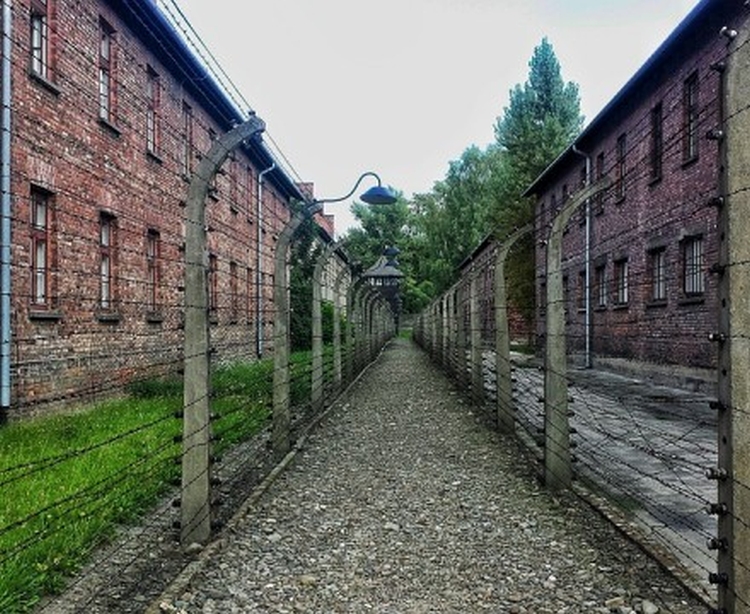 4ekstremisti