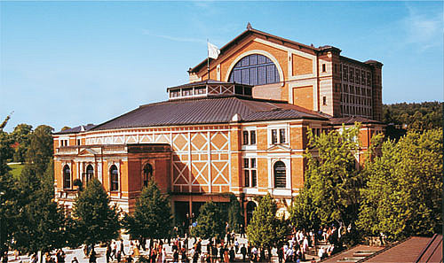 festspielhaus bayreuth.de