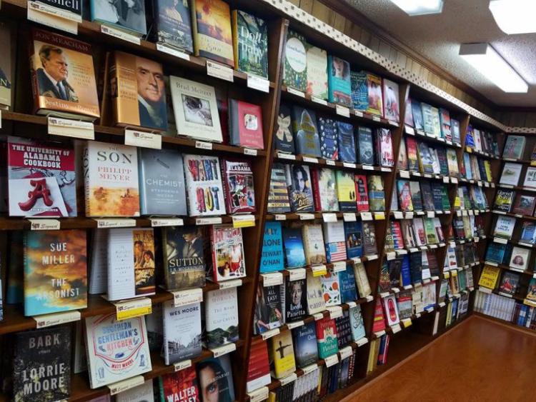 bookstore 1 768x576