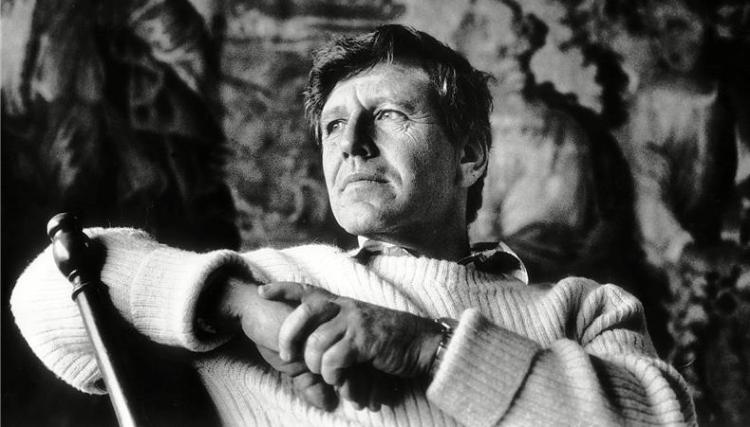 790x450amos oz 1989