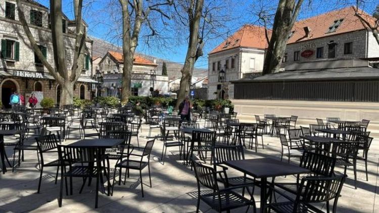 Kafana leutar