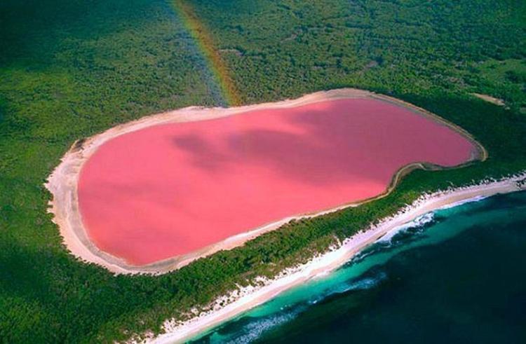 lake hillier 16