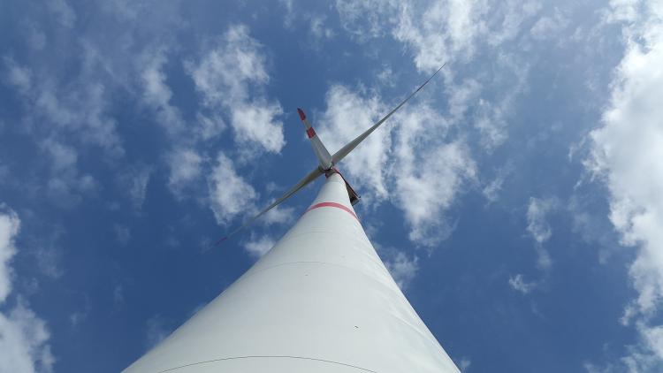 wind turbine 722361 1920