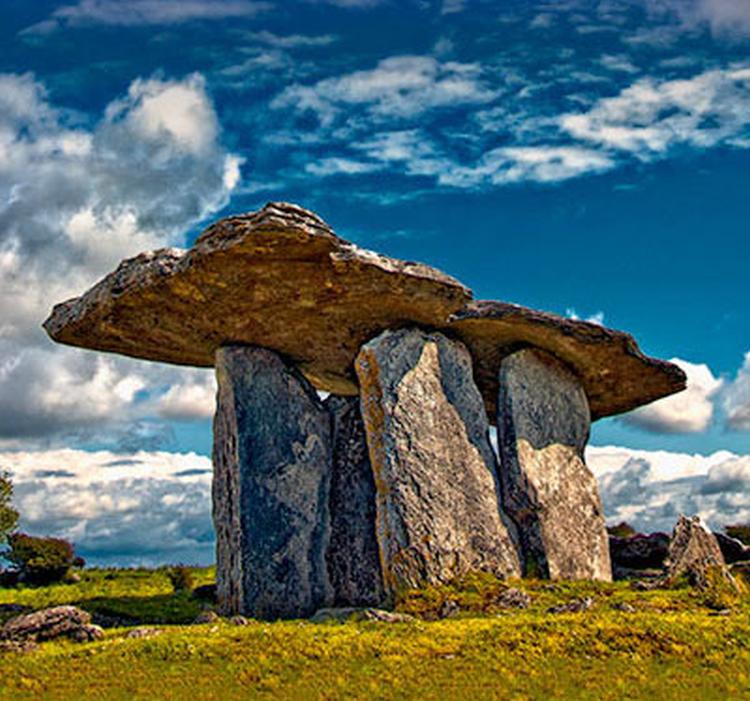 poulnabrone dolmen