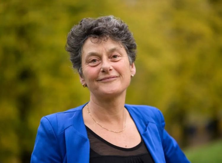 tineke strik